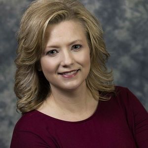 Meet your Posher, Regina